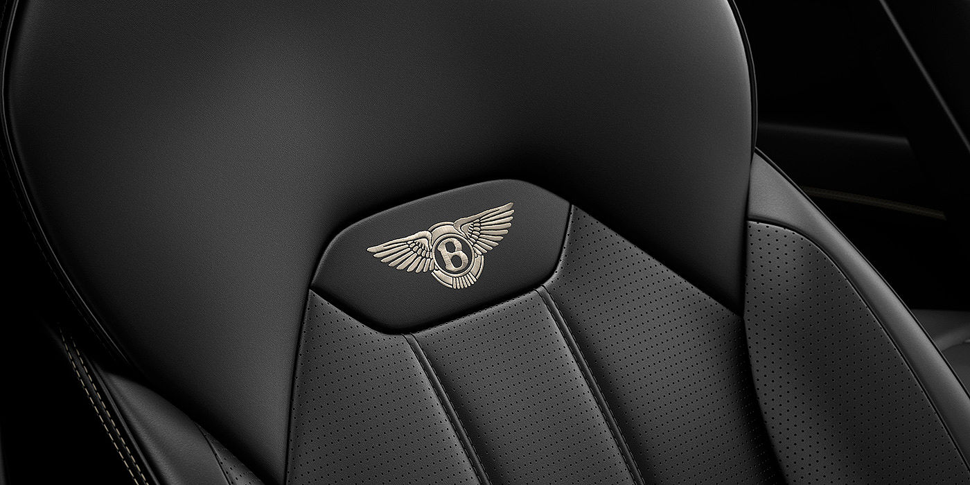 Bentley - Nanchang Bentley Bentayga seat with detailed Linen coloured contrast stitching on Beluga black coloured hide.